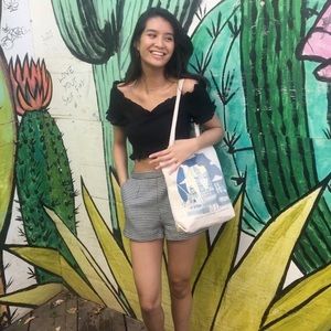 Meet your Posher, Kenzie